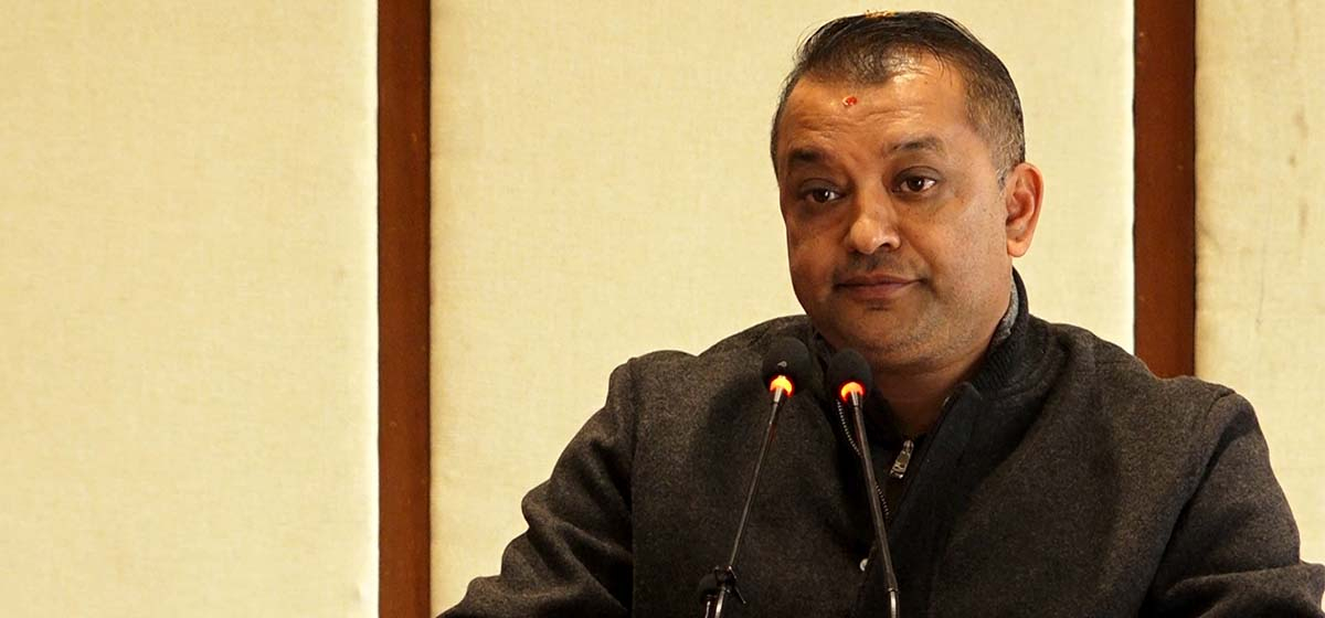 घर-घरमा स्वास्थ्य सेवा पुर्‍याउनुपर्छ: महामन्त्री थापा