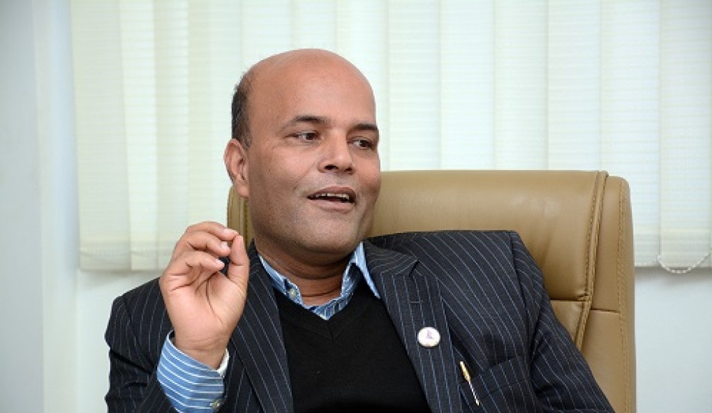 एनसेल खरिदबिक्री पत्याउनै नसकिने छ, छानबिन गर्नुपर्छ : अमरेशकुमार सिंह